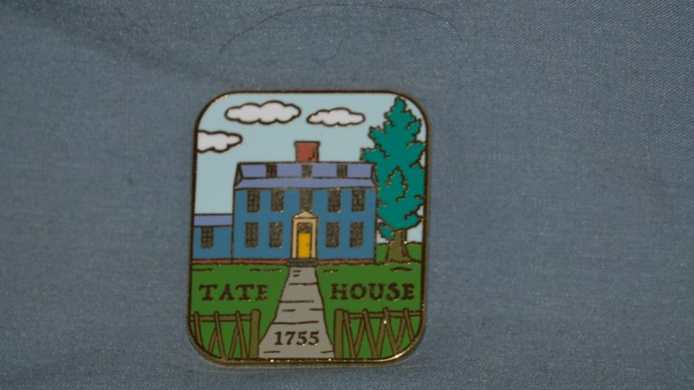 Museum Shoppers Sunday