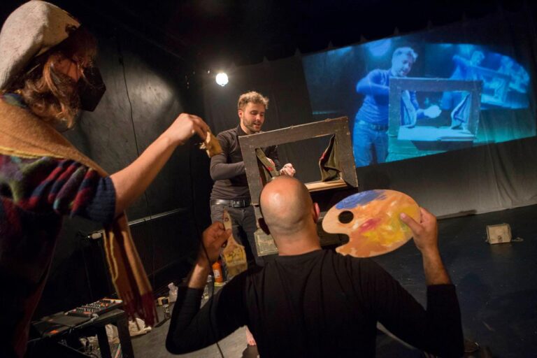 Biography & Performance with Dafa Puppet Theatre